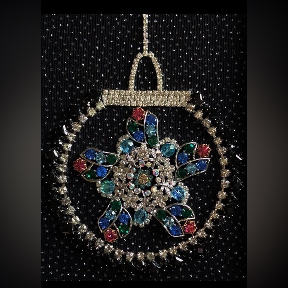 Framed Jewelry Art Christmas Tree Ornament - Picture 2 of 8